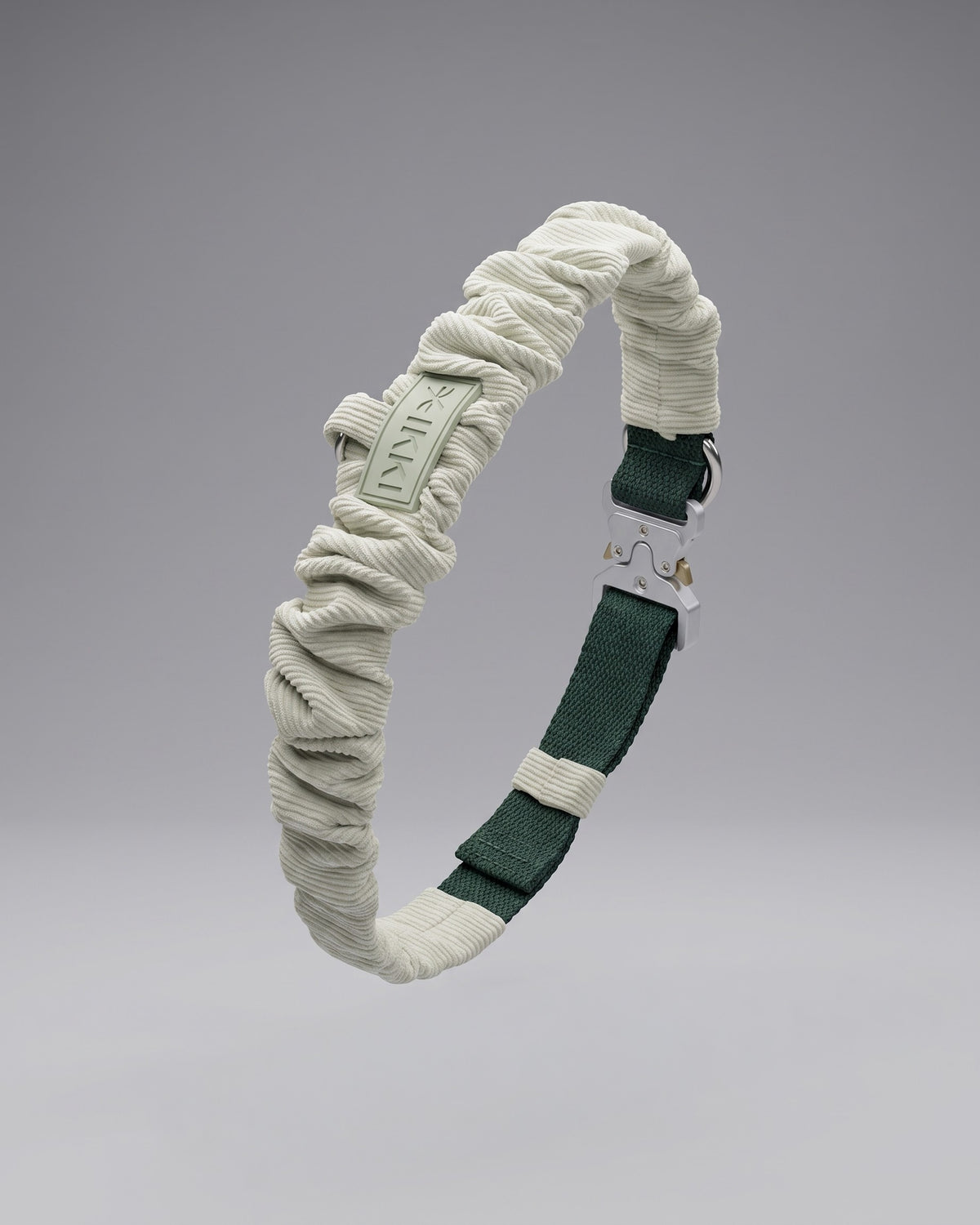 Noah Set in Mint + Bottle Green: collar